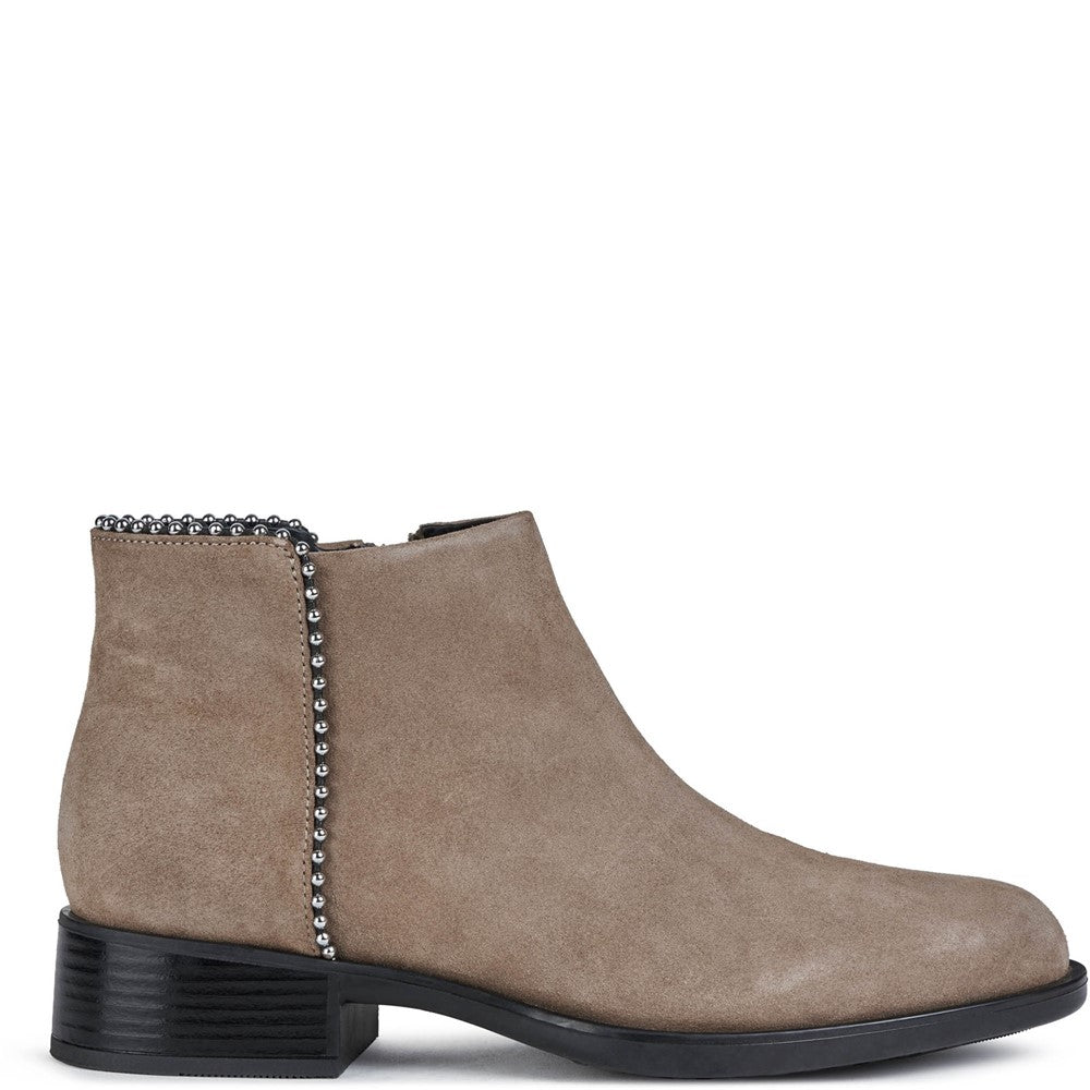 Women's Geox Resia Wide Fit Zip Up Boots