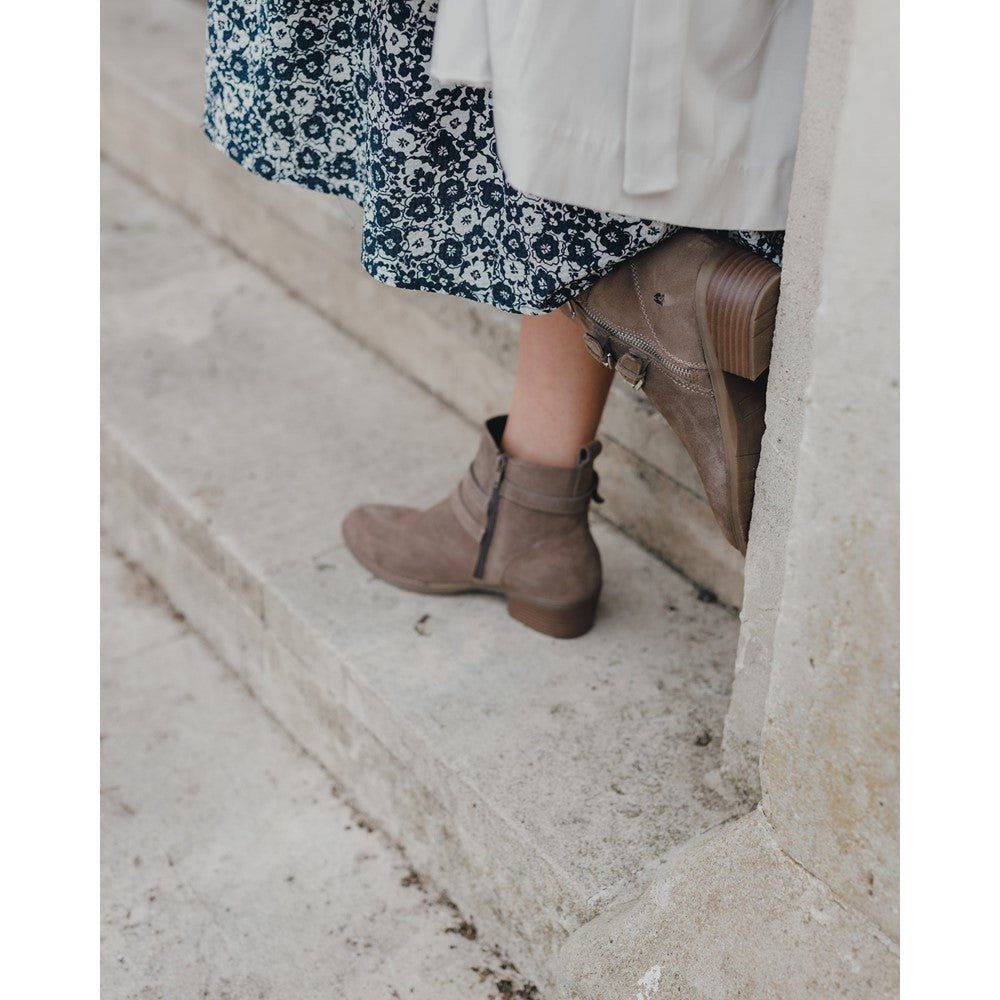 Women's Hush Puppies Jenna Ankle Boot