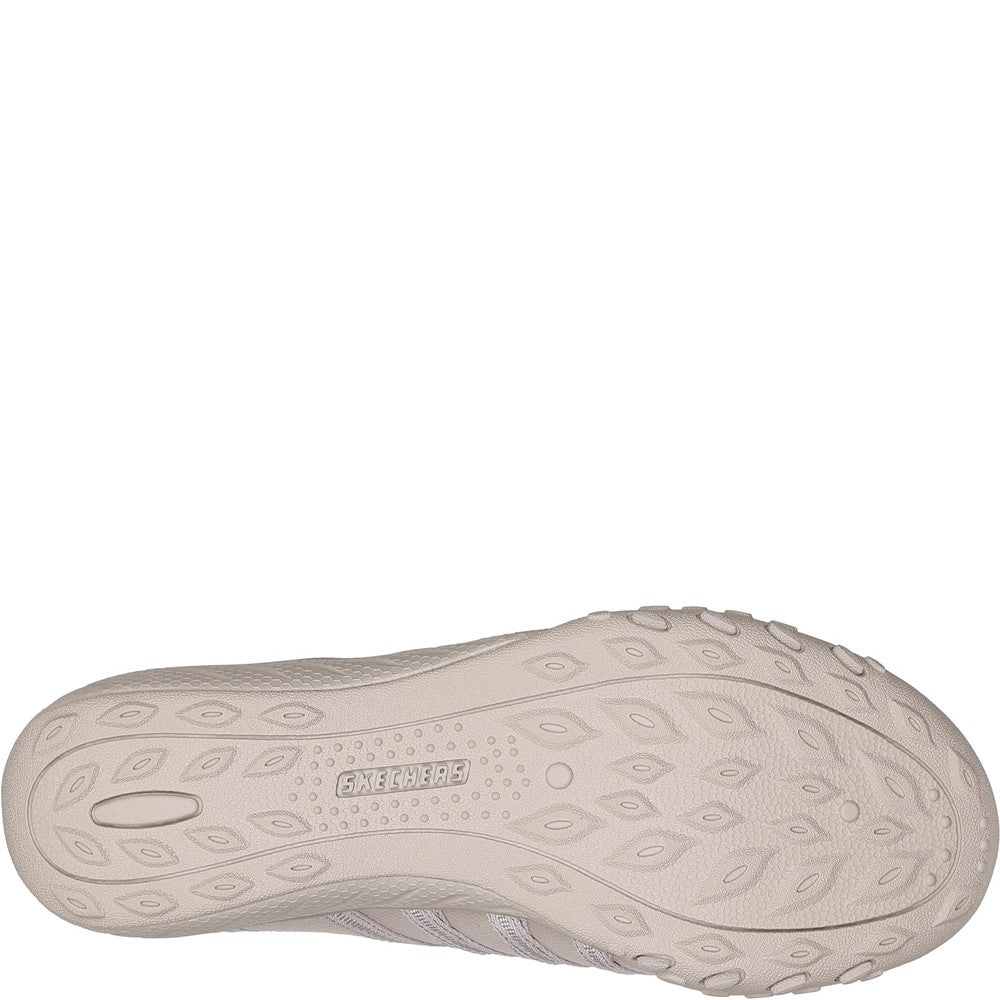 Women's Skechers Breathe-Easy - Roll-With-Me Shoe