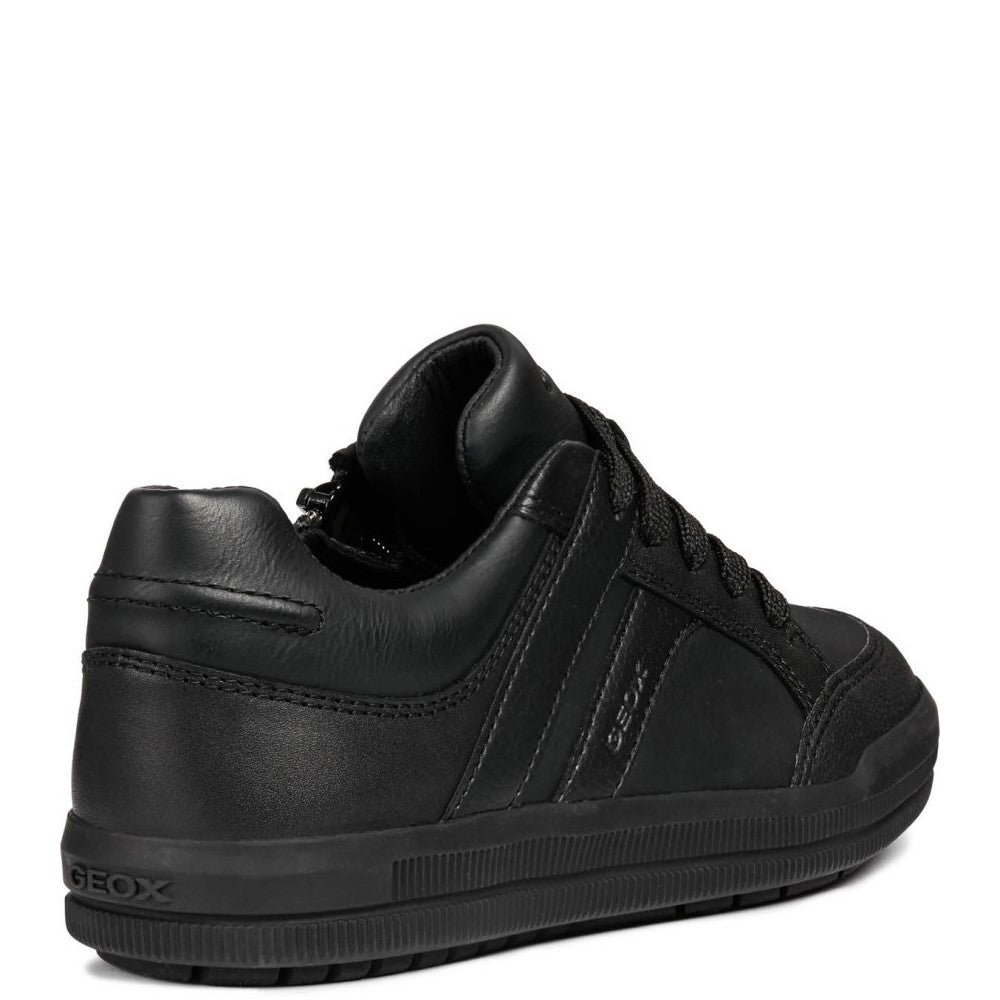 Boys' Geox J Arzach B.D Senior XL School Shoes
