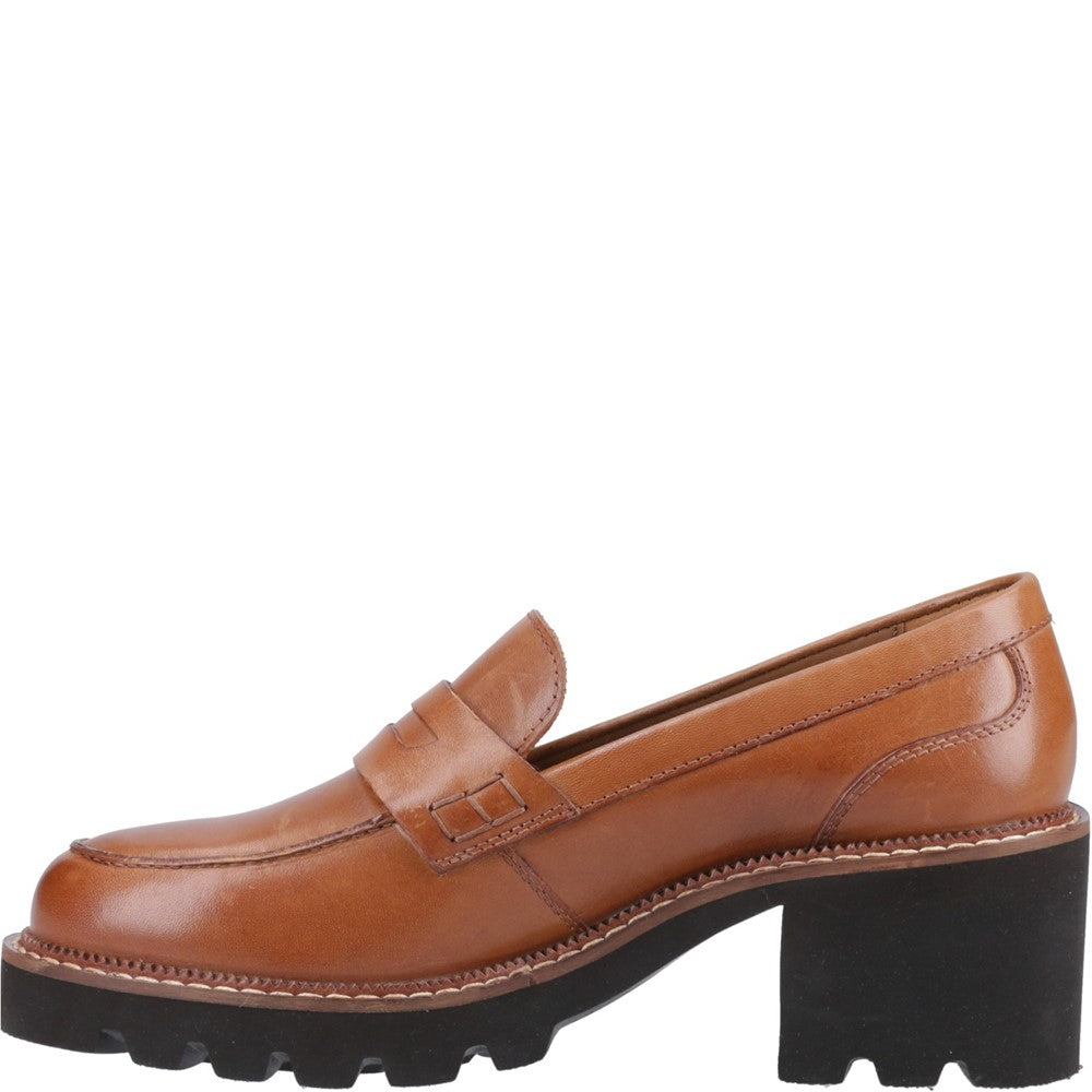 Women's Hush Puppies Giavanna Loafer