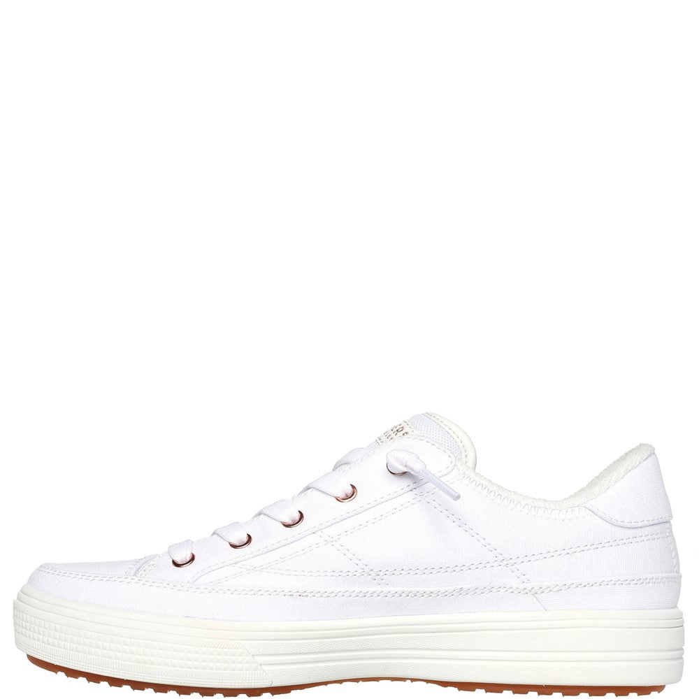 Women's Skechers Arch Fit Arcade - Meet Ya There Trainers Wide Fit
