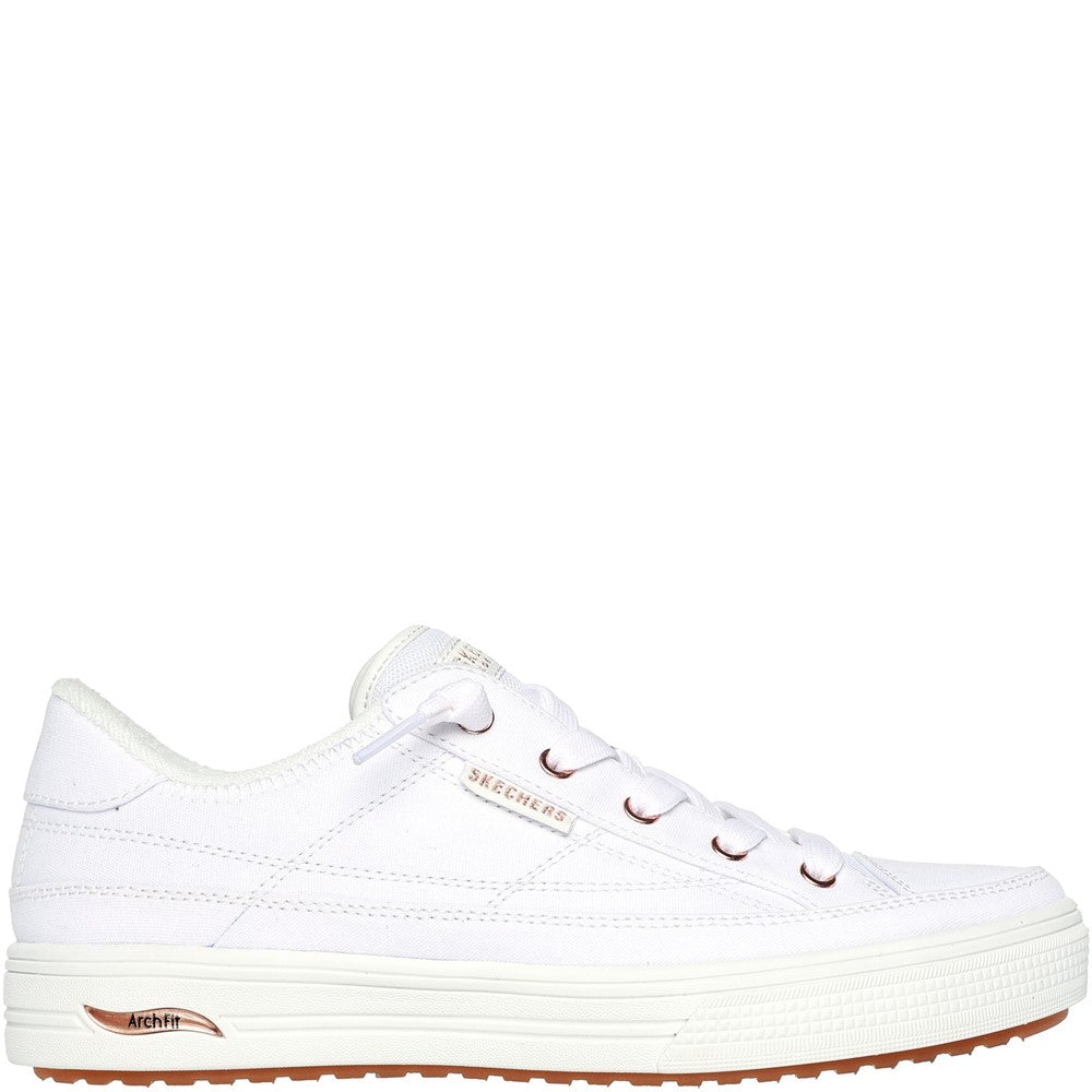 Women's Skechers Arch Fit Arcade - Meet Ya There Trainers Wide Fit