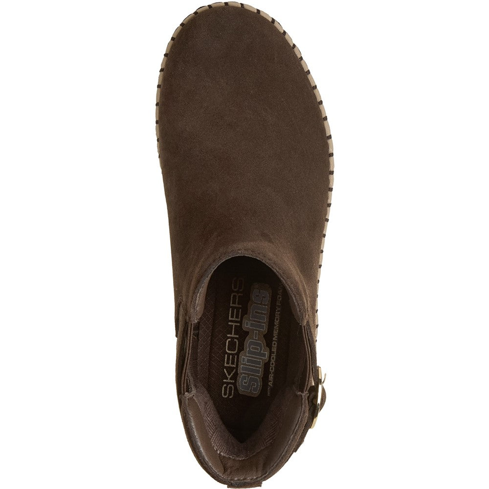 Women's Skechers WILSHIRE BLVD DARLING MOMENT