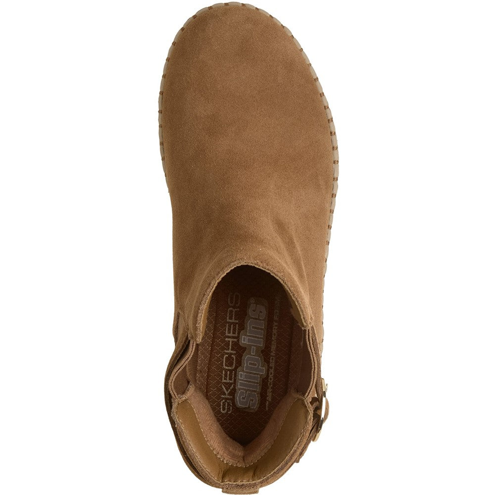 Women's Skechers WILSHIRE BLVD DARLING MOMENT