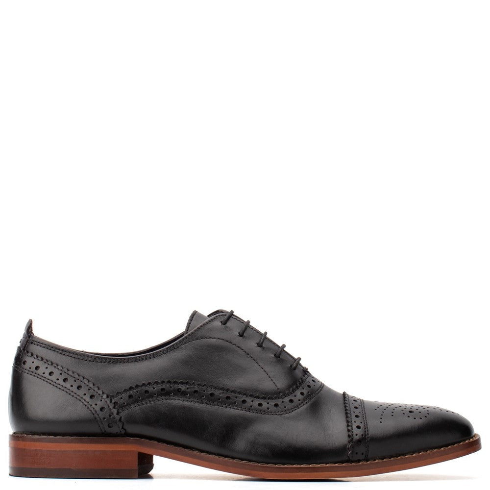 Men's Base London Cast Waxy Brogue Shoe