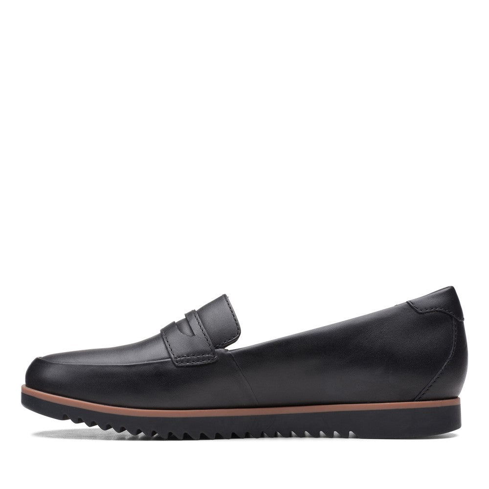 Women's Clarks Serena Terri Slip-On Shoes