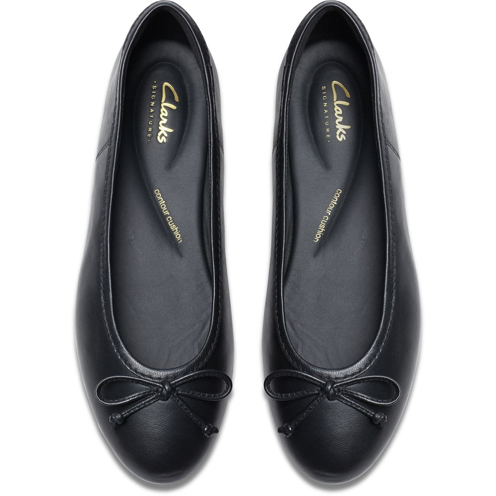 Women's Clarks Fawna Lily Shoes