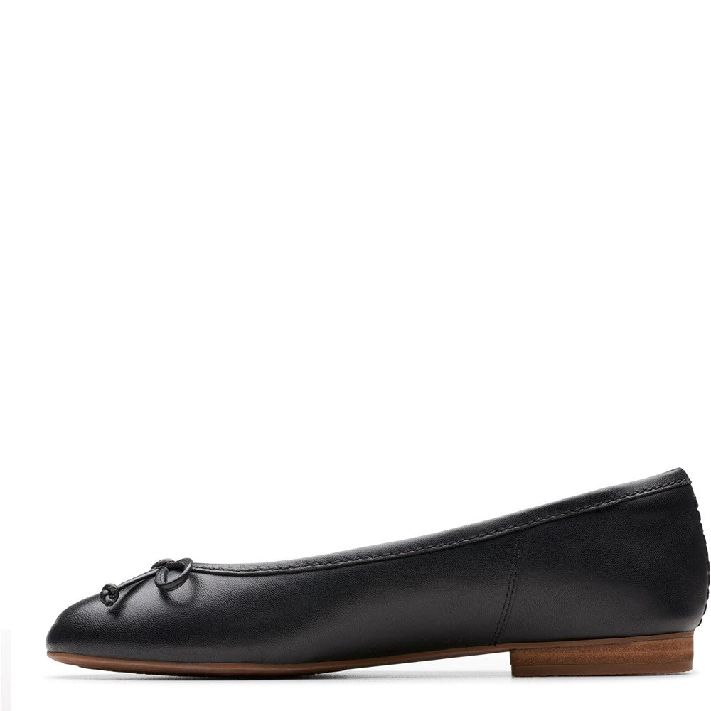 Women's Clarks Fawna Lily Shoes