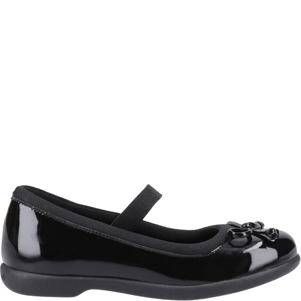 Girls' Hush Puppies Betty Patent Junior School Shoe