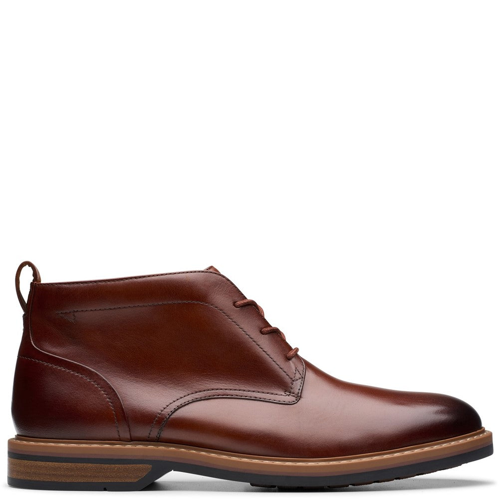 Men's Clarks Aldwin Chukka Mid Boots
