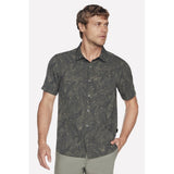 Men's Skechers GO WALK Air Printed Short Sleeve Shirt