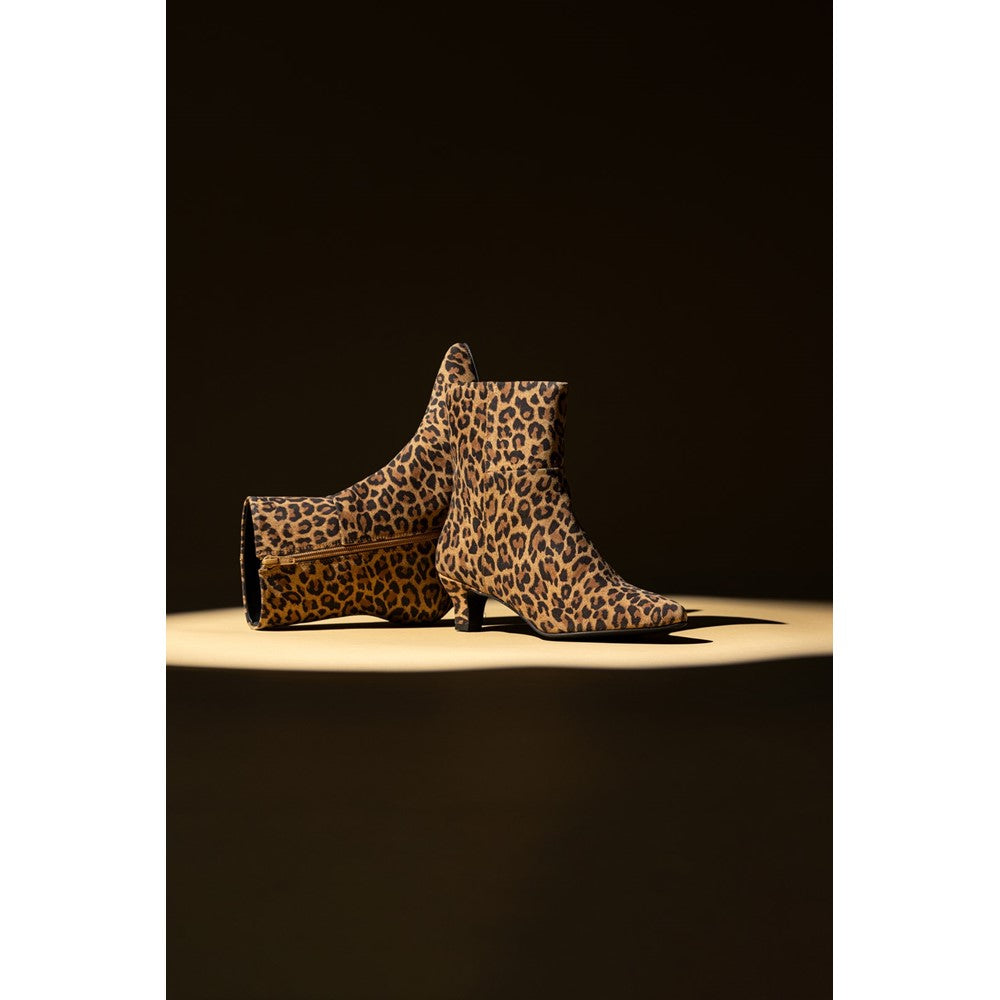 Women's Hush Puppies Nahla kitten heel boot