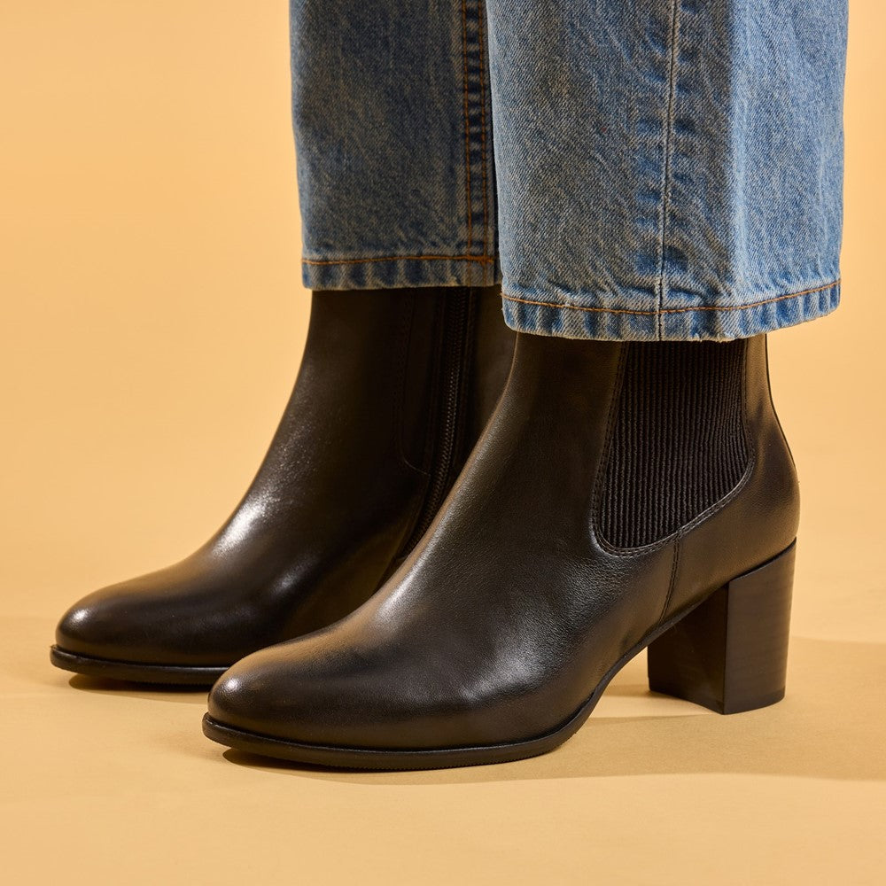 Women's Hush Puppies Camellia Heeled Boot
