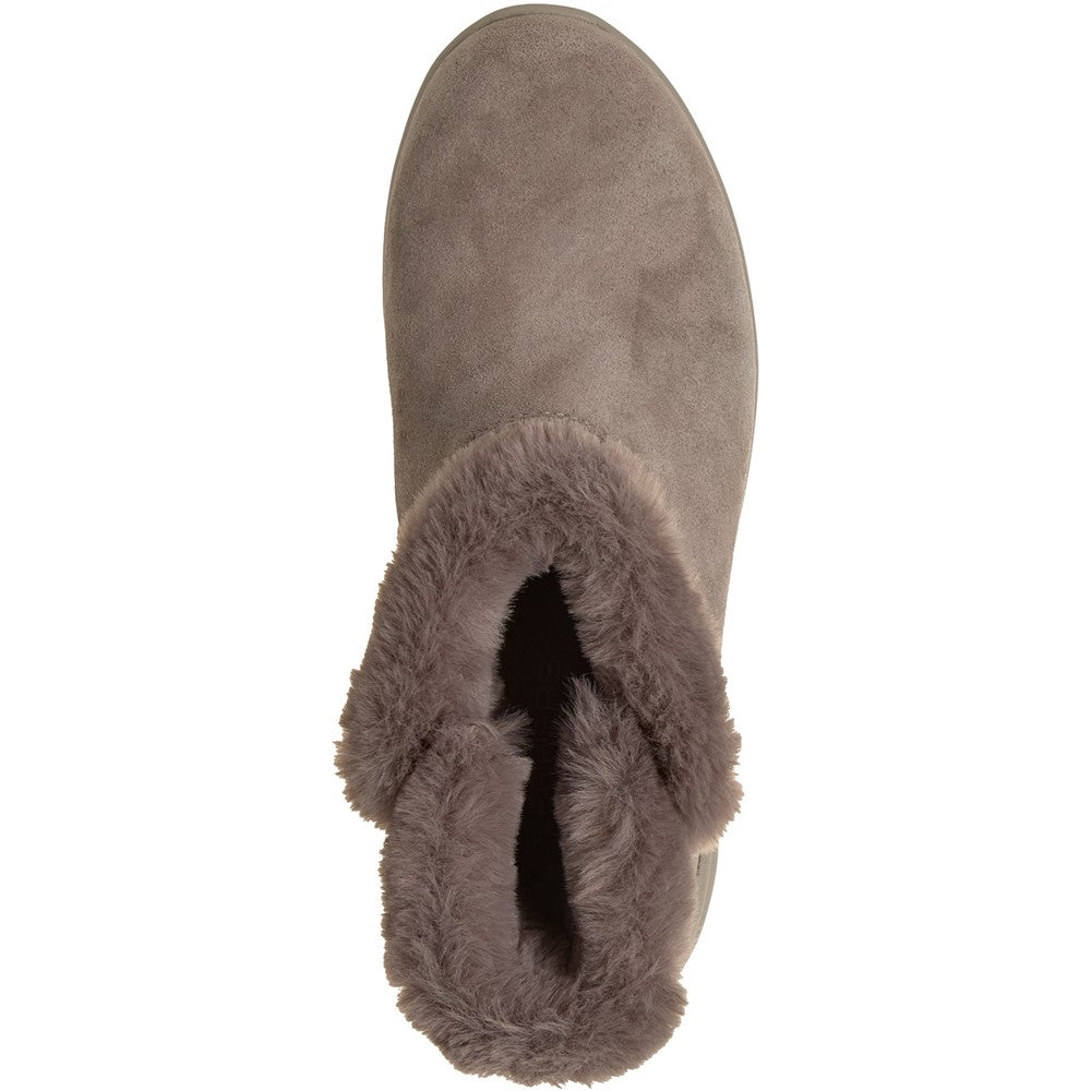 Women's Skechers On-The-GO Stellar Cozy Step Boots